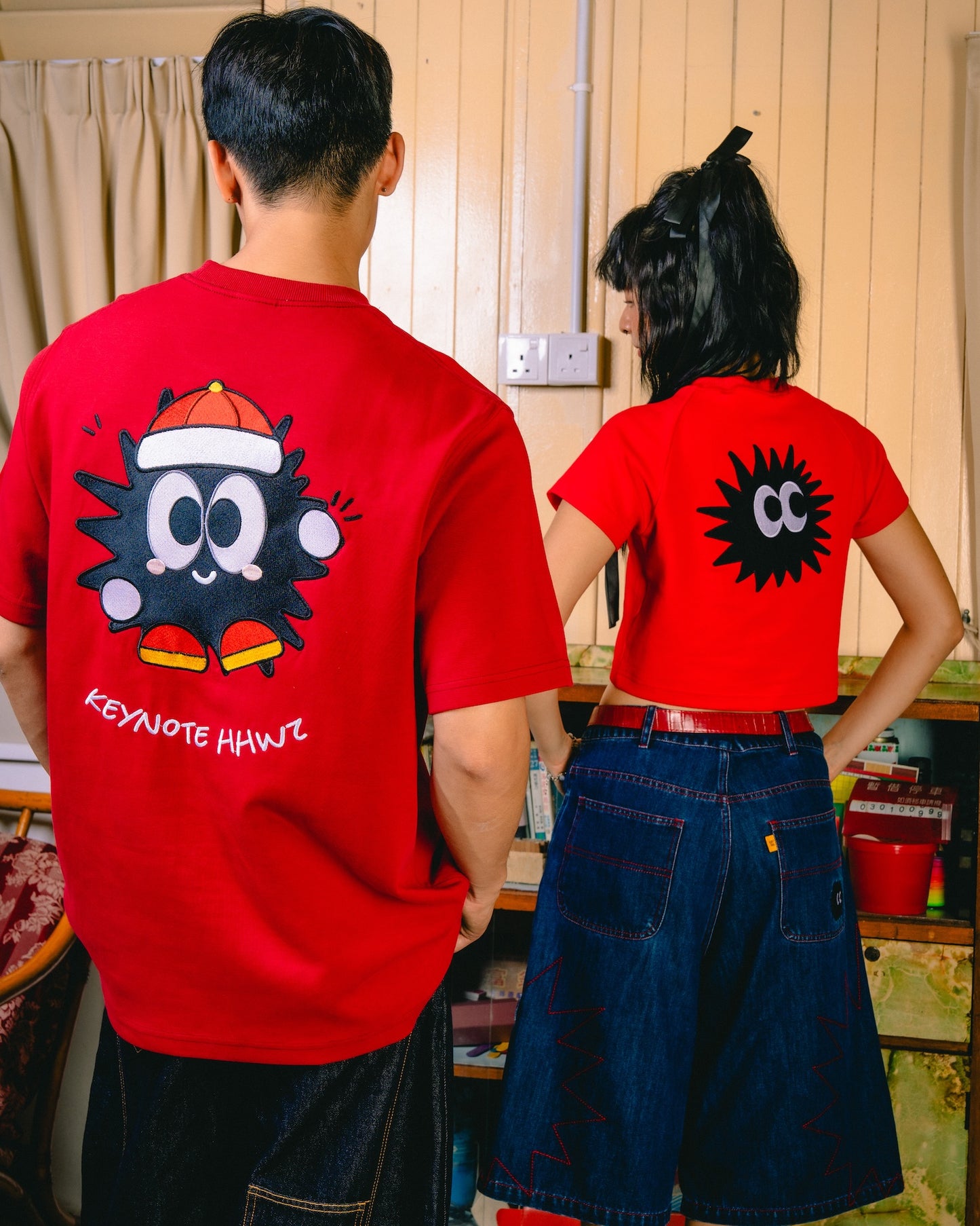 KEYNOTE | Asphalt Crop Top Red - SWAGANZ