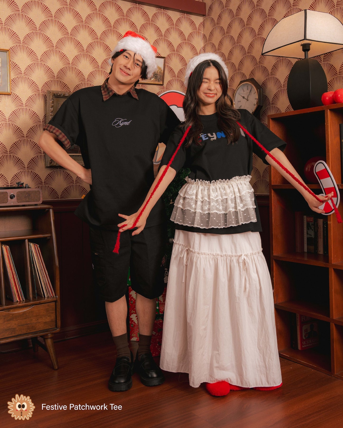 KEYNOTE | Festive Patchwork Tee Black