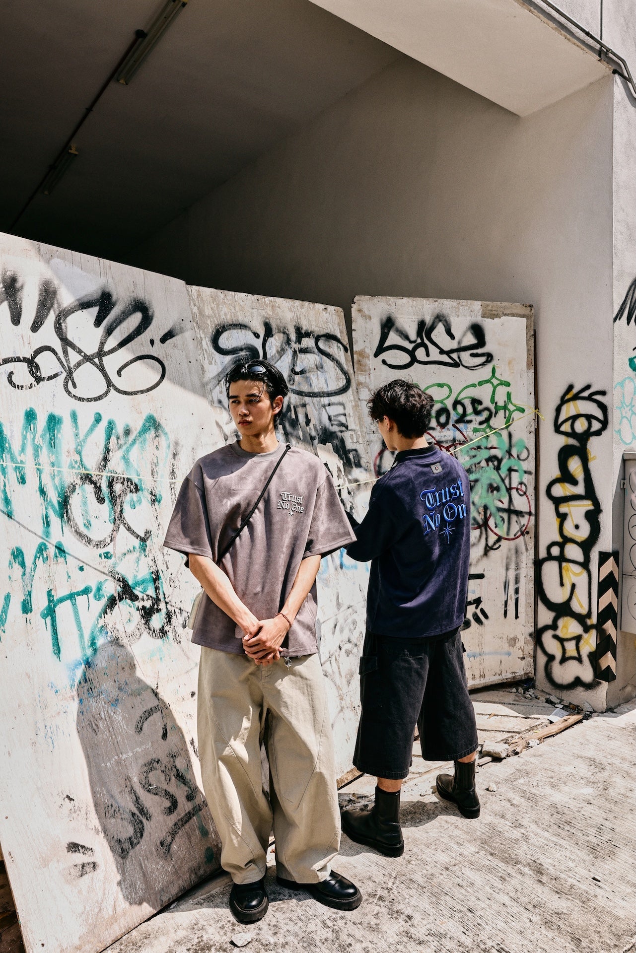 TRNO | Blackout Tee Navy - SWAGANZ