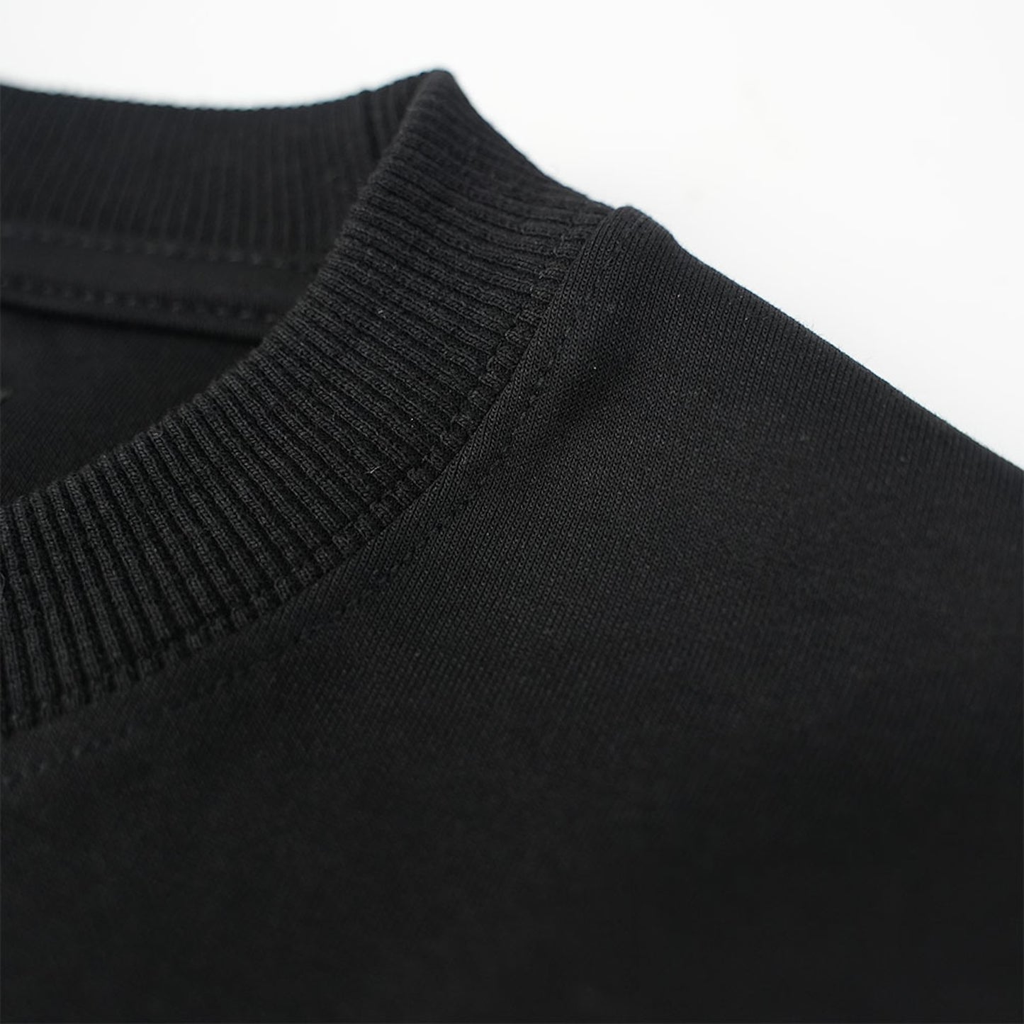 EGLAF | Basic 26 Pocket Tee Black - SWAGANZ