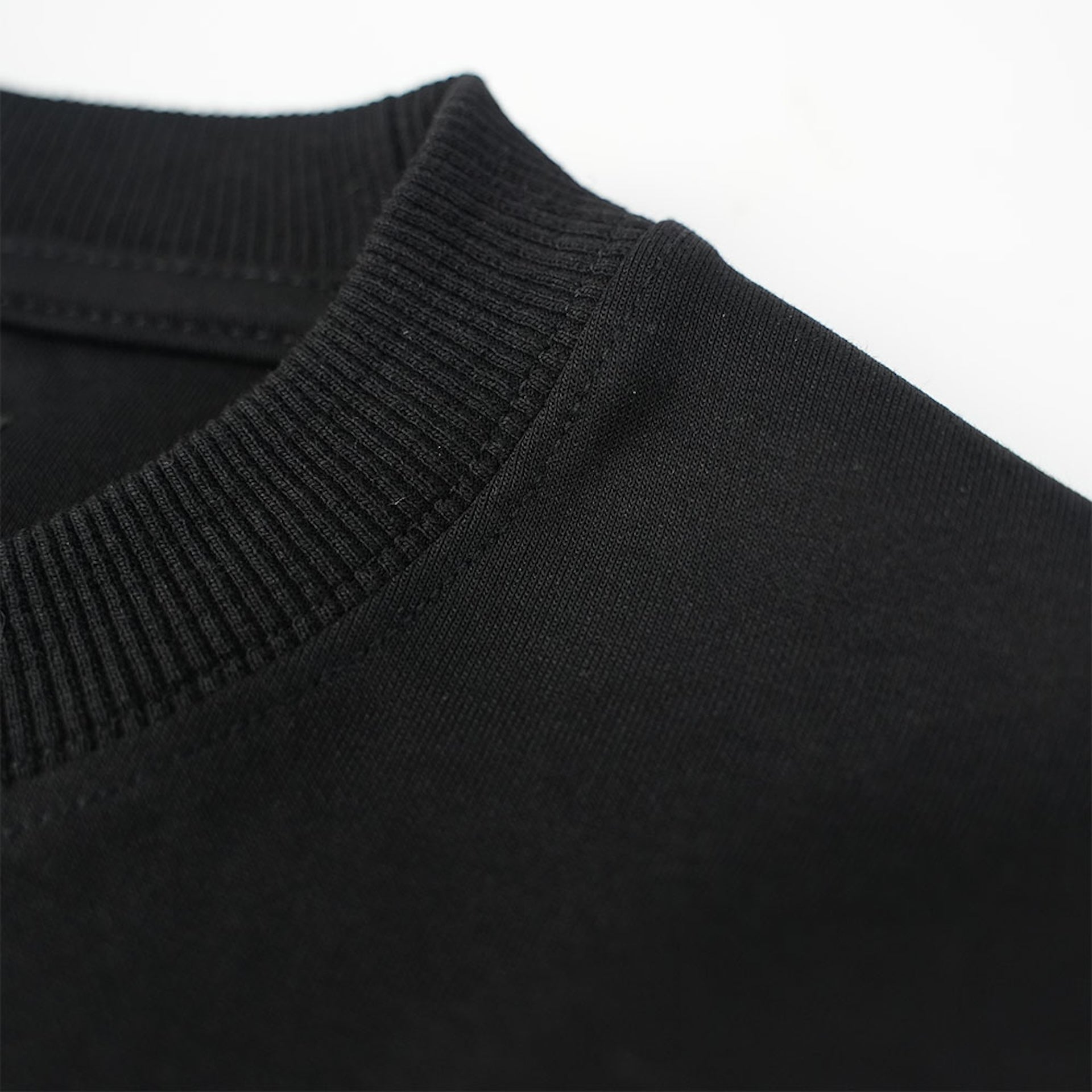 EGLAF | Basic 26 Pocket Tee Black - SWAGANZ