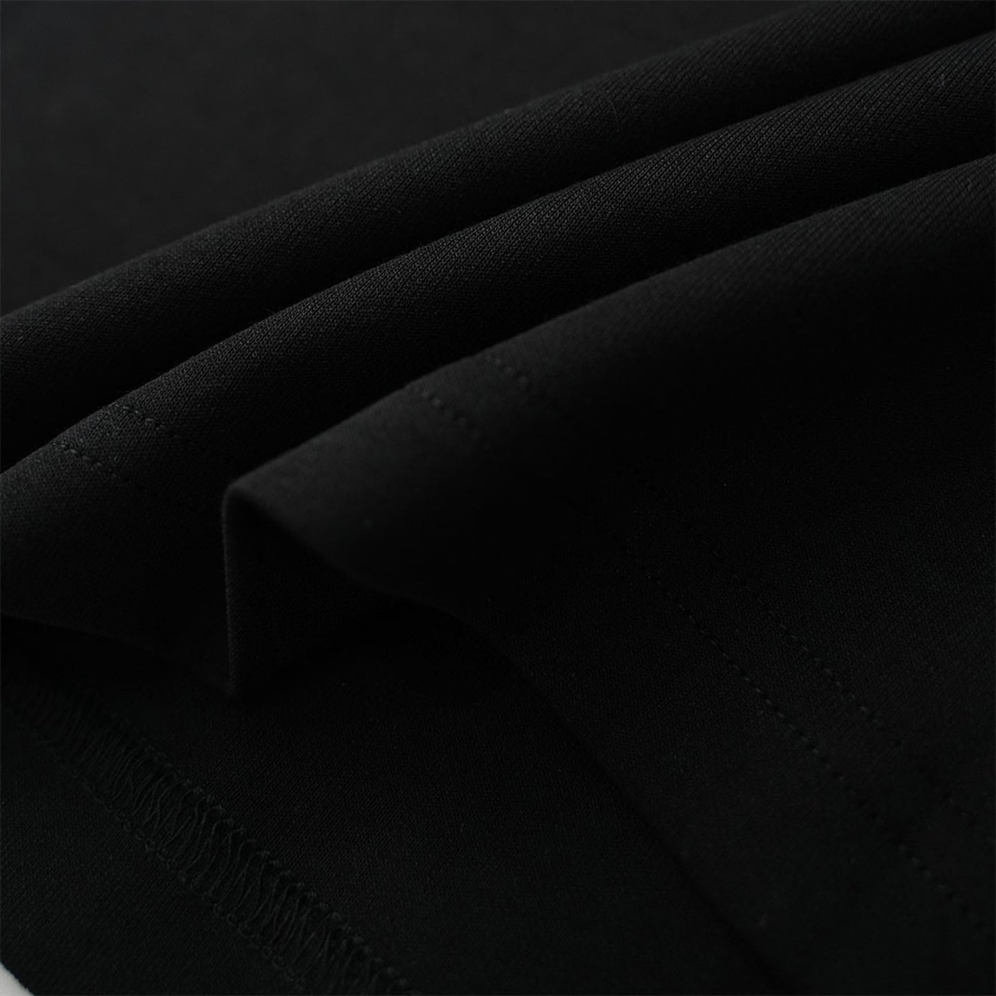 EGLAF | Basic 26 Pocket Tee Black - SWAGANZ