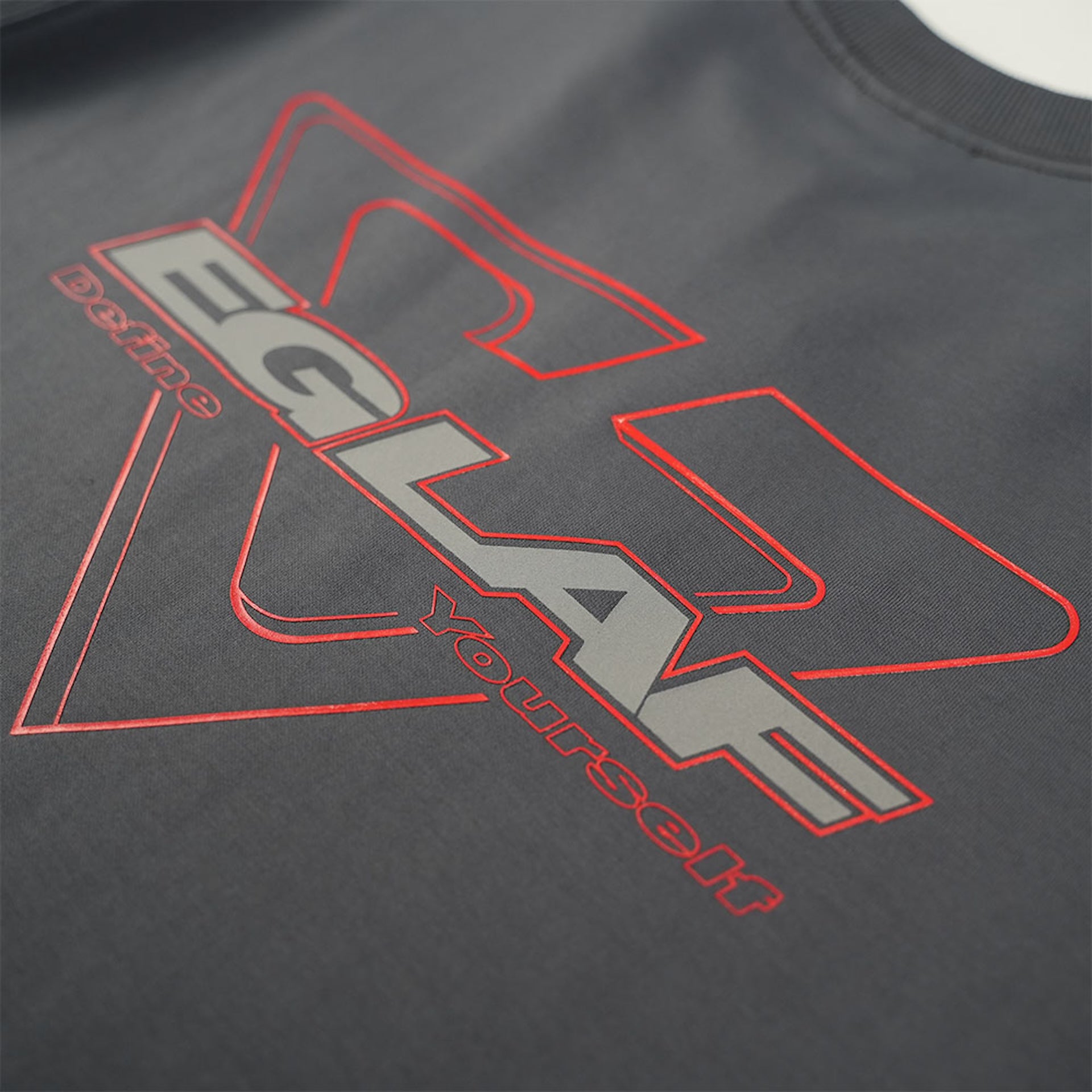 EGLAF | Basic 26 Triangle Logo Tee Grey - SWAGANZ