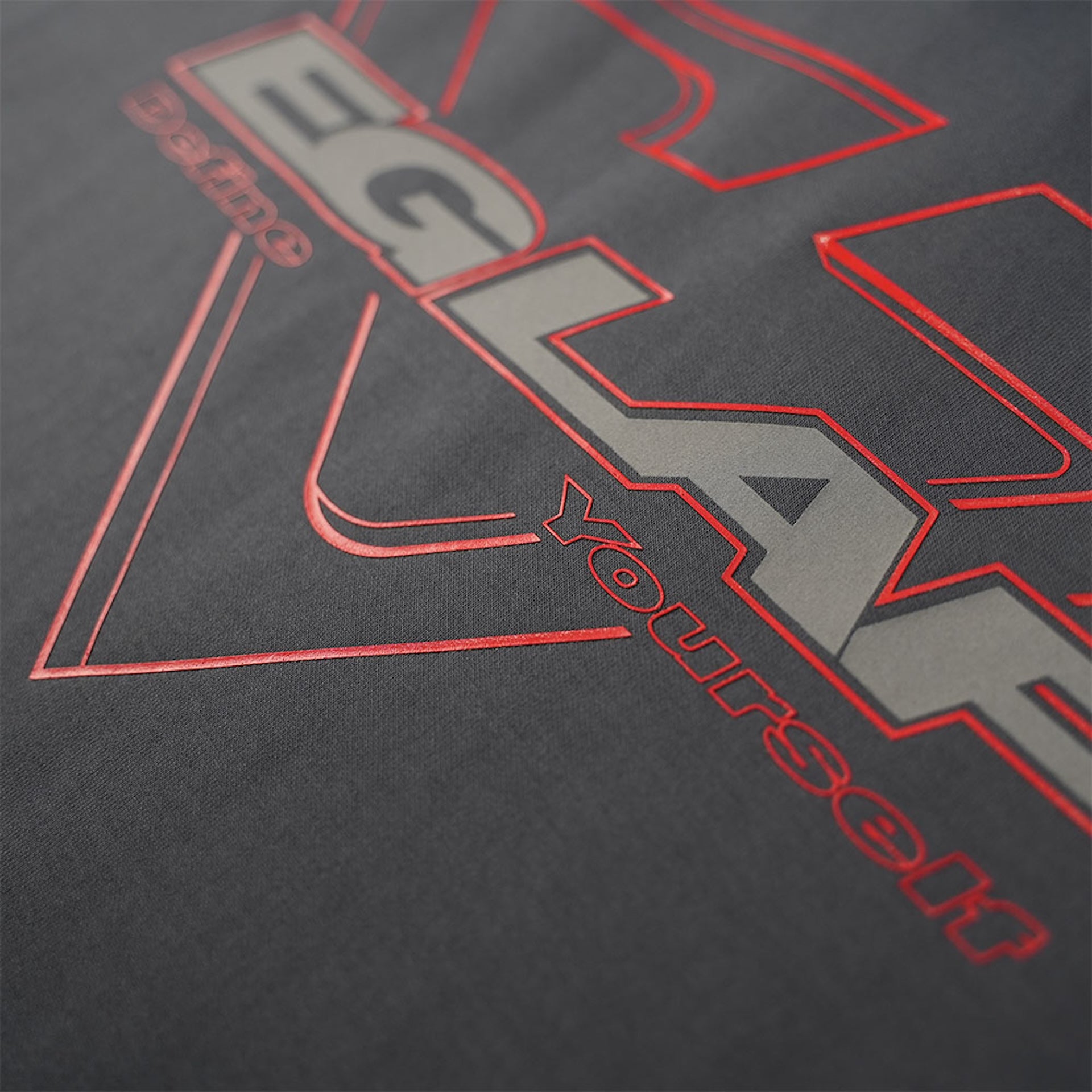 EGLAF | Basic 26 Triangle Logo Tee Grey - SWAGANZ