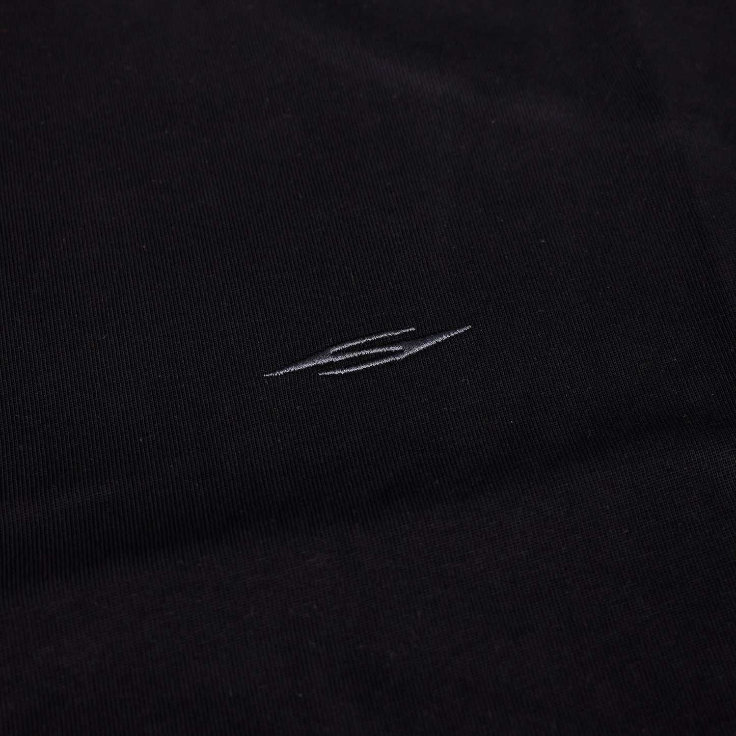 SOCIETY | Aerodyne Int Cropped Tee Black