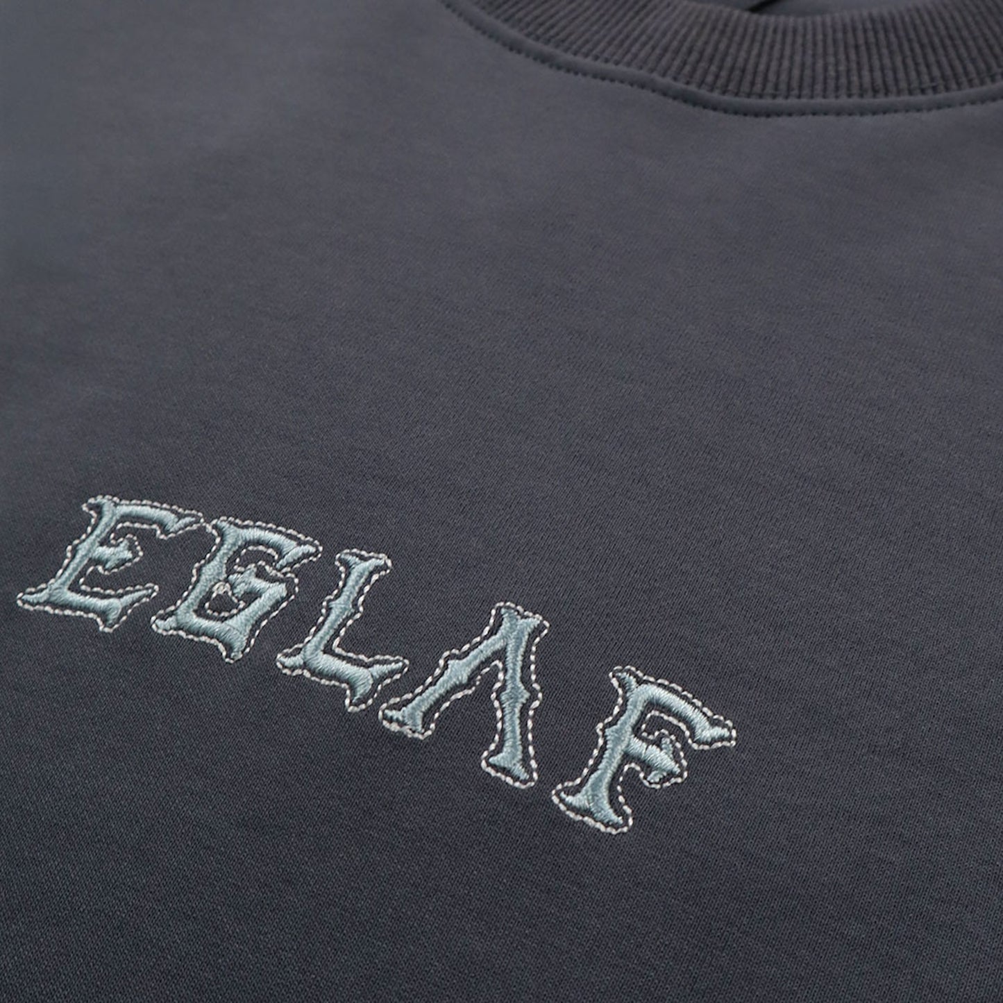 EGLAF | Sculpta Triangle Emblem Tee Dark Grey