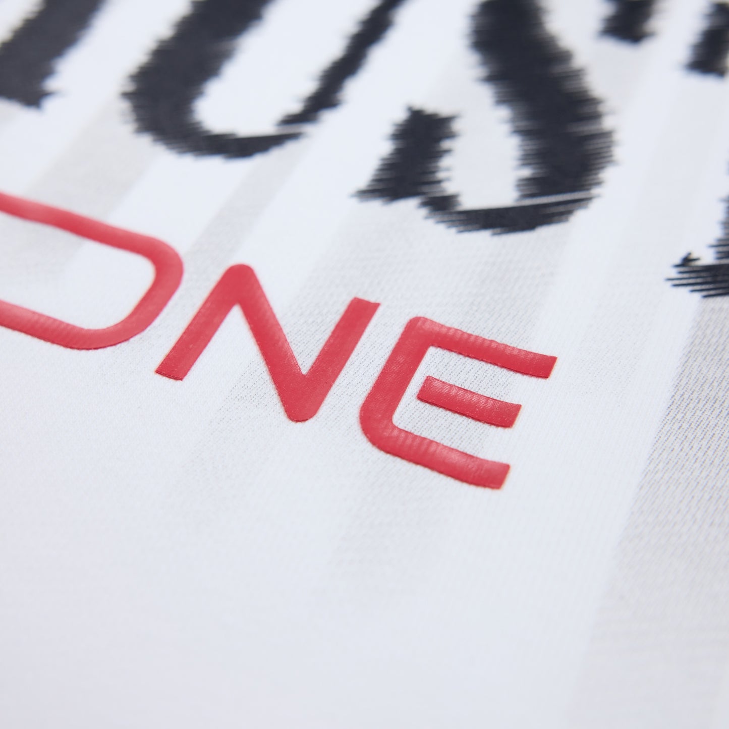 TRNO | Blur Tee White - SWAGANZ
