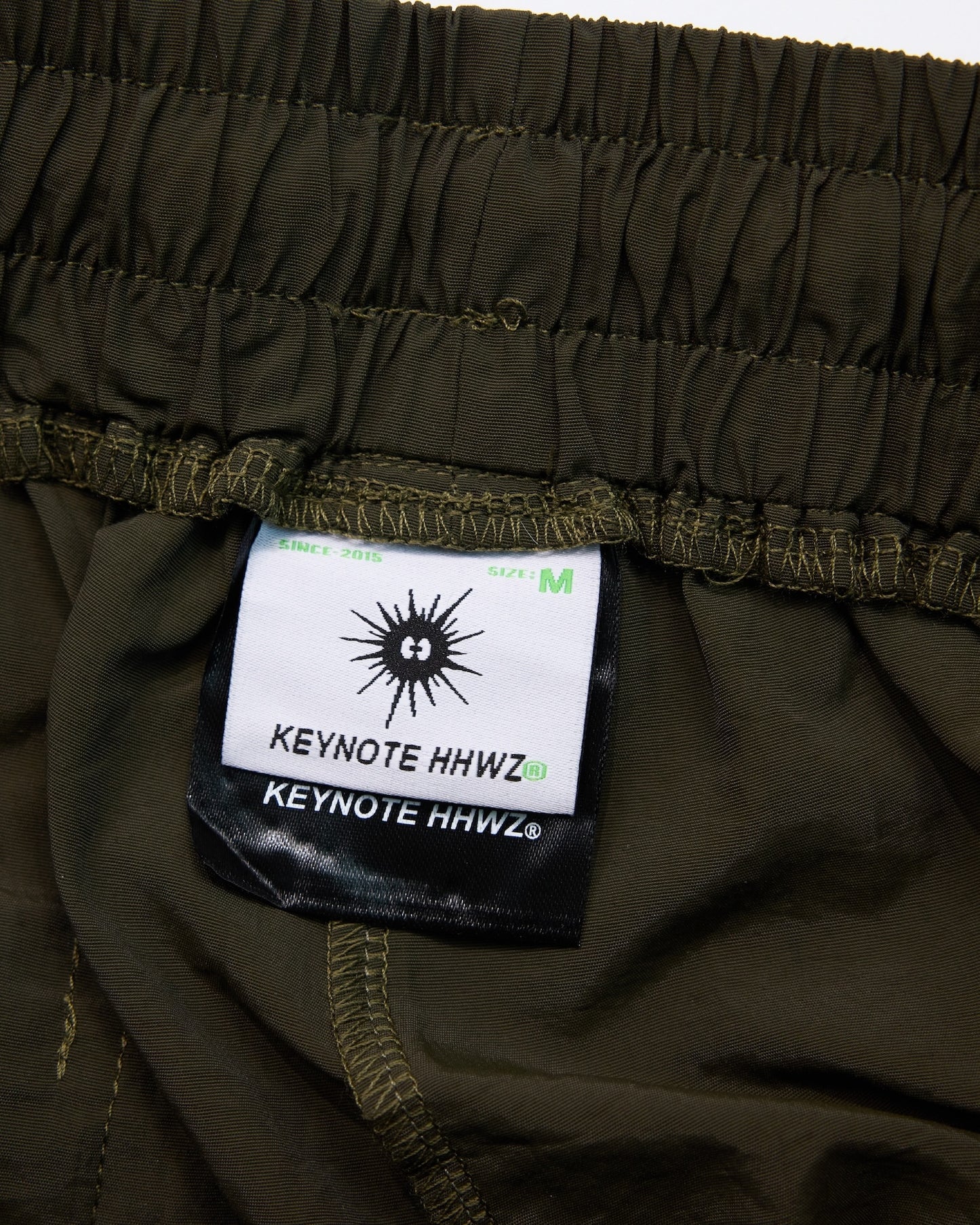 KEYNOTE | Workaholic PNG Shorts Olive