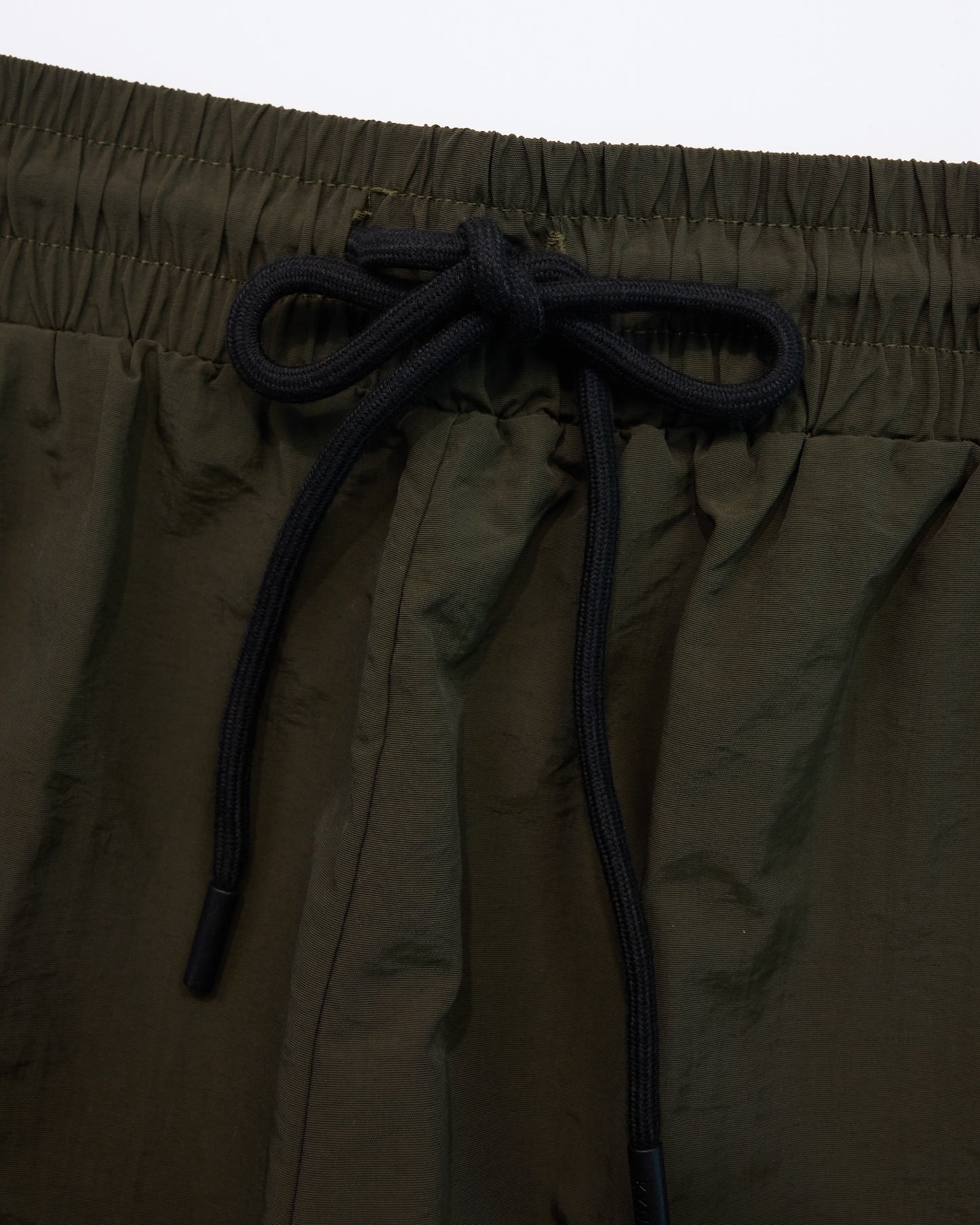 KEYNOTE | Workaholic PNG Shorts Olive