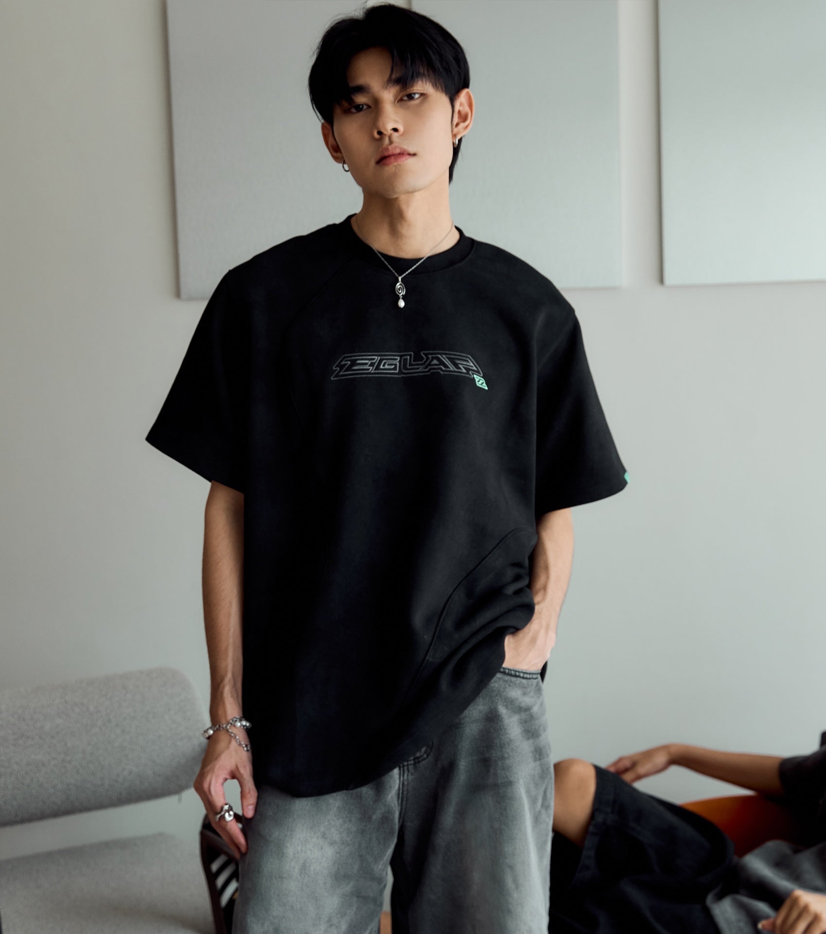 EGLAF | Basic 26 Panel Tee Black - SWAGANZ