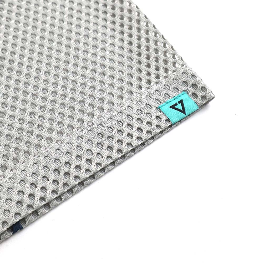 EGLAF | R//W Mesh Boxy Tee Light Grey