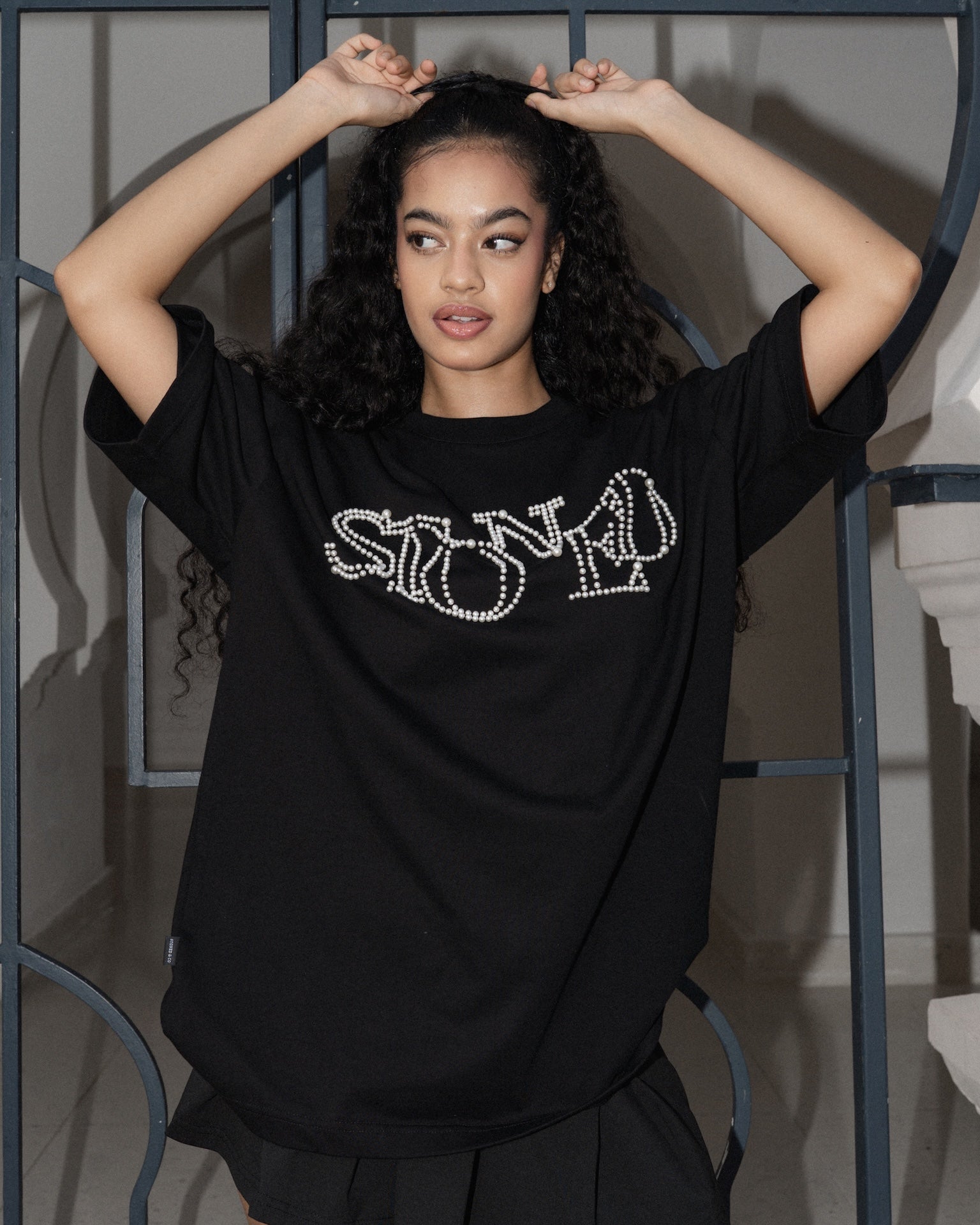 STONED | Finish Pearl logo Tee Black - SWAGANZ