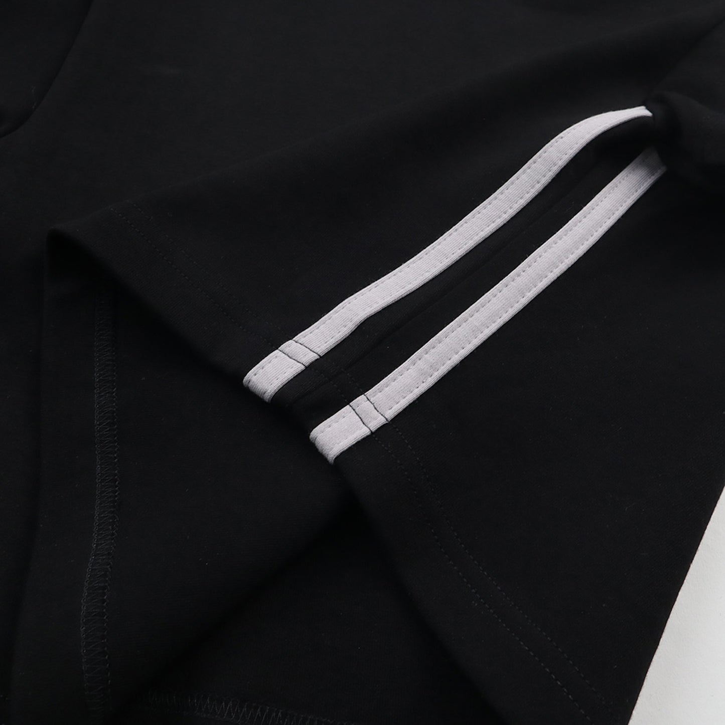 EGLAF | Sculpta Engraved Logo Crop Top