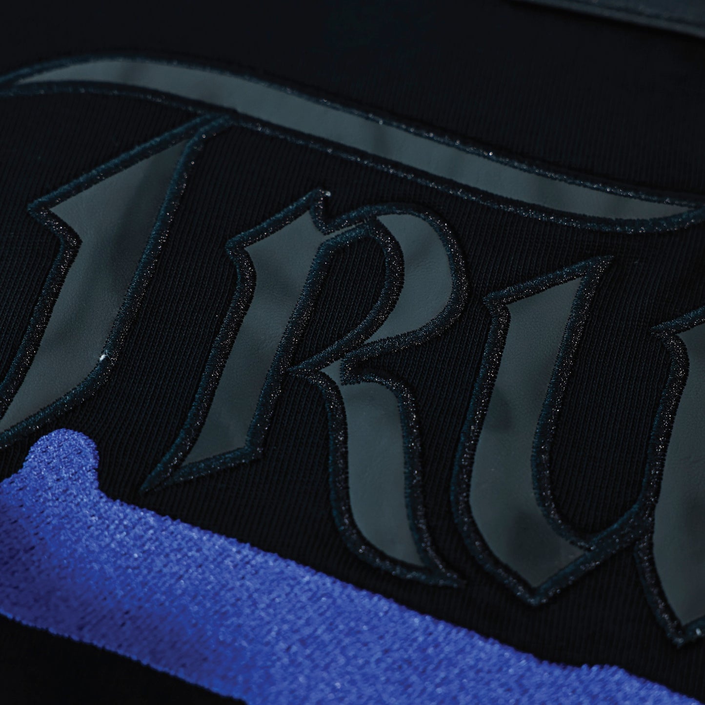 TRNO | Silence Black Tee - SWAGANZ