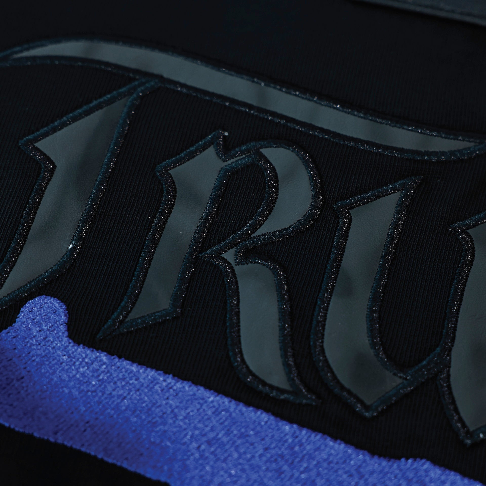 TRNO | Silence Black Tee - SWAGANZ