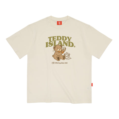 Teddy Island Christmas | Feast Teddy T-Shirt