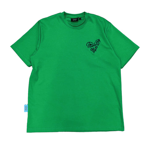 TRUST NO ONE | Embroidery Basic Logo Tee Green