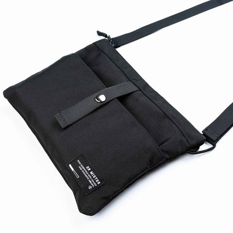 DR MISTER | Essentials Minimal Sling Bag Black