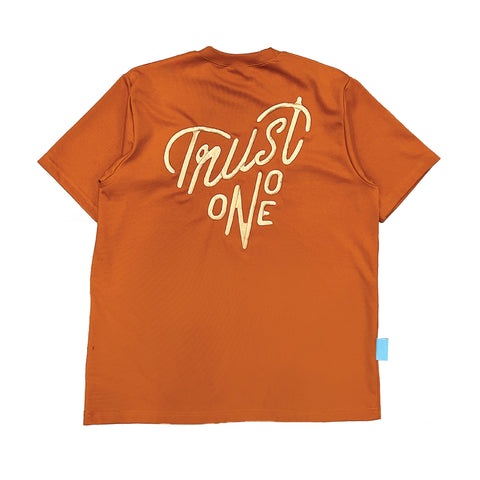 TRUST NO ONE | Embroidery Basic Logo Tee Orange