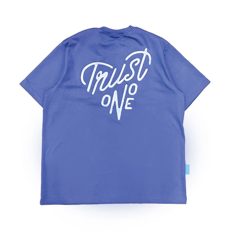 TRUST NO ONE | Embroidery Basic Logo Tee Purple